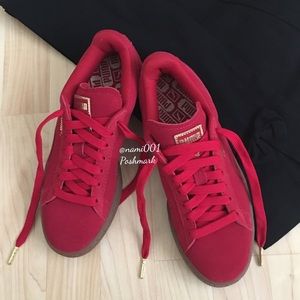 Red Puma Suede Sneakers NWOB